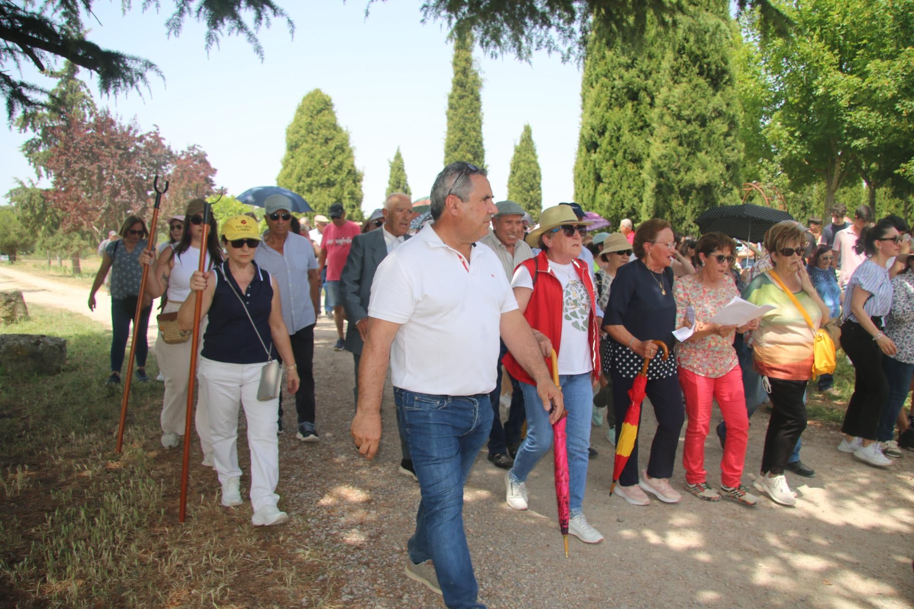 Un millar de romeros en El Cañedo