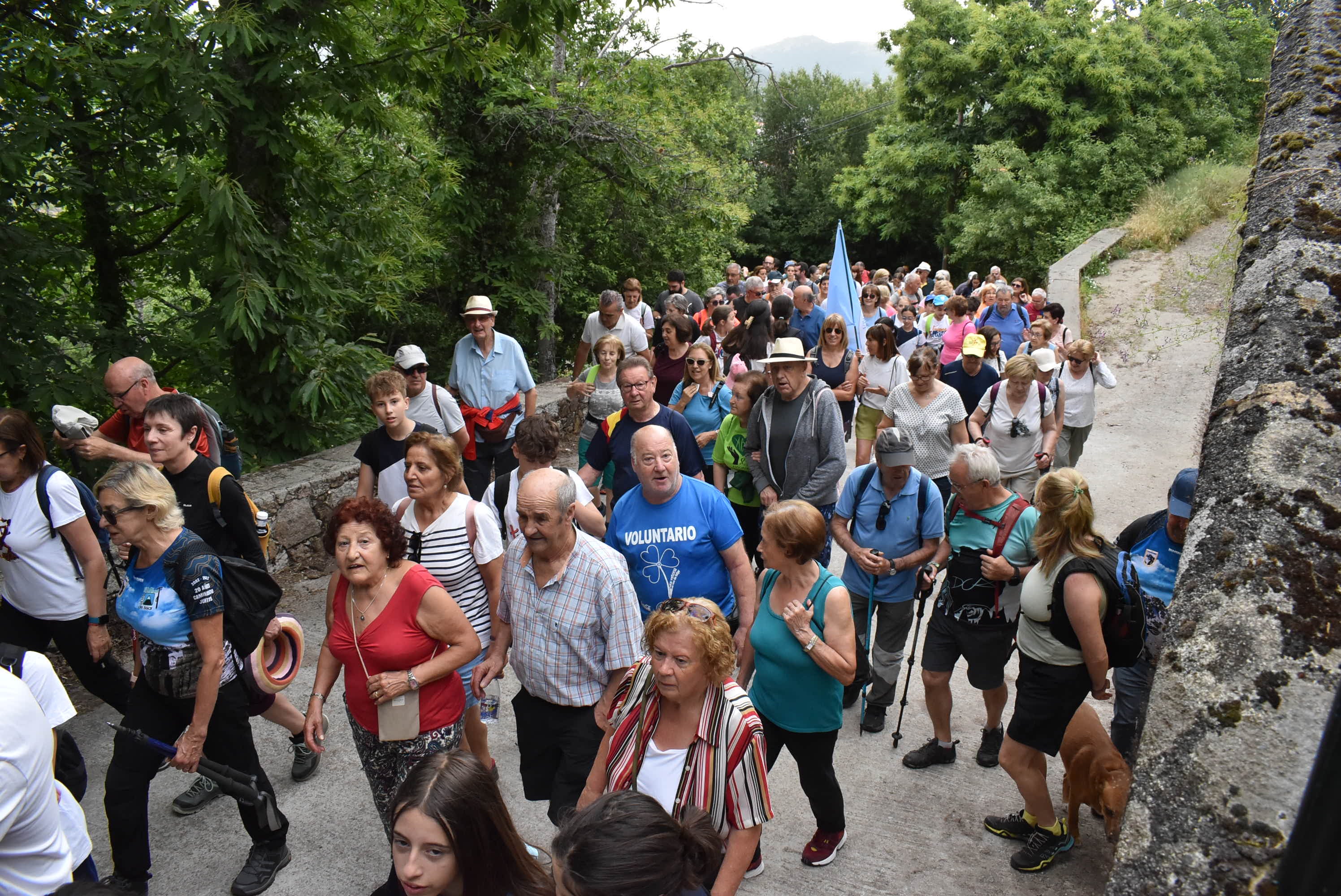 A buen ritmo hasta la Peña de la Cruz