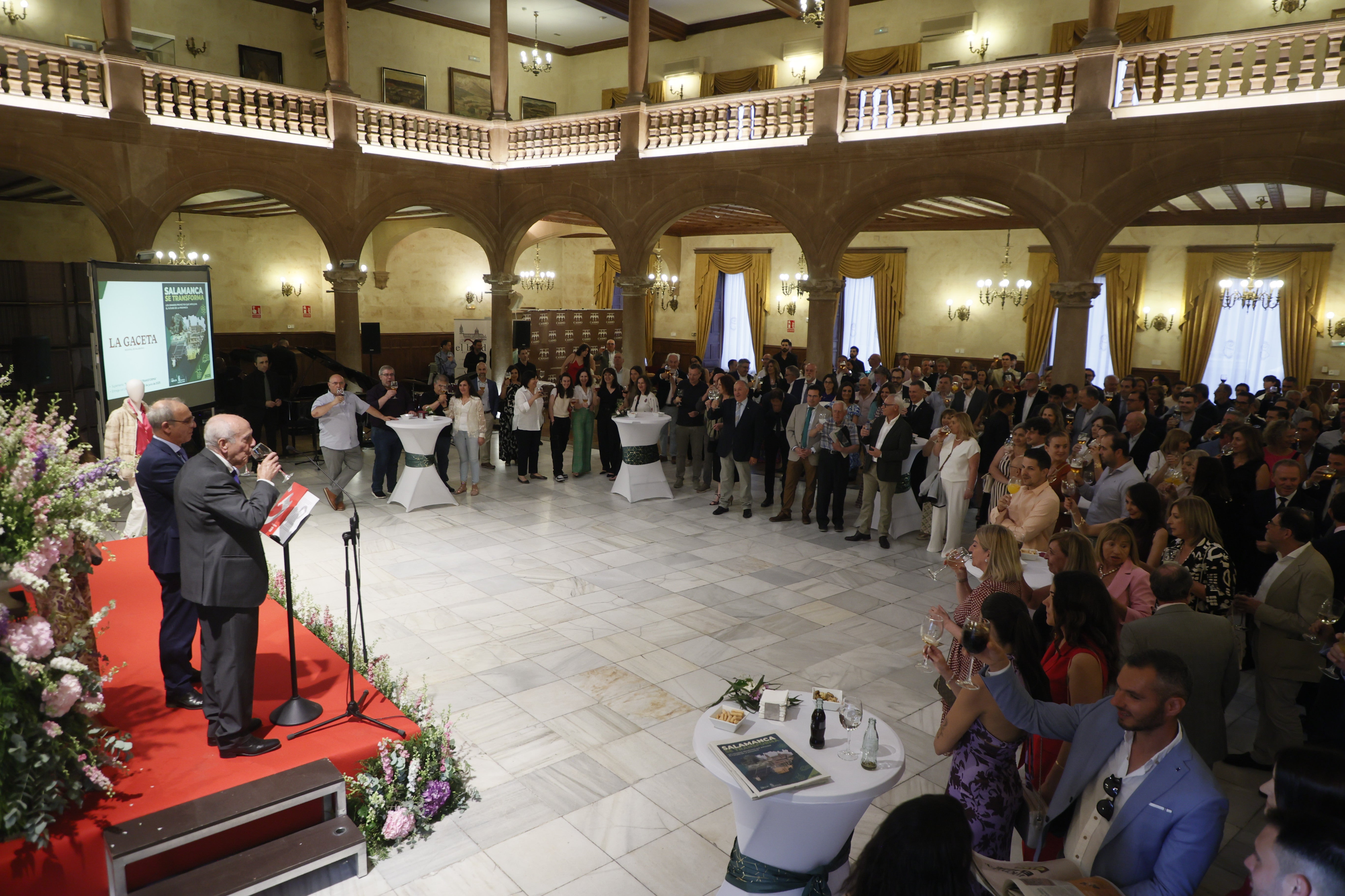 Salamanca brinda por la trayectoria de LA GACETA