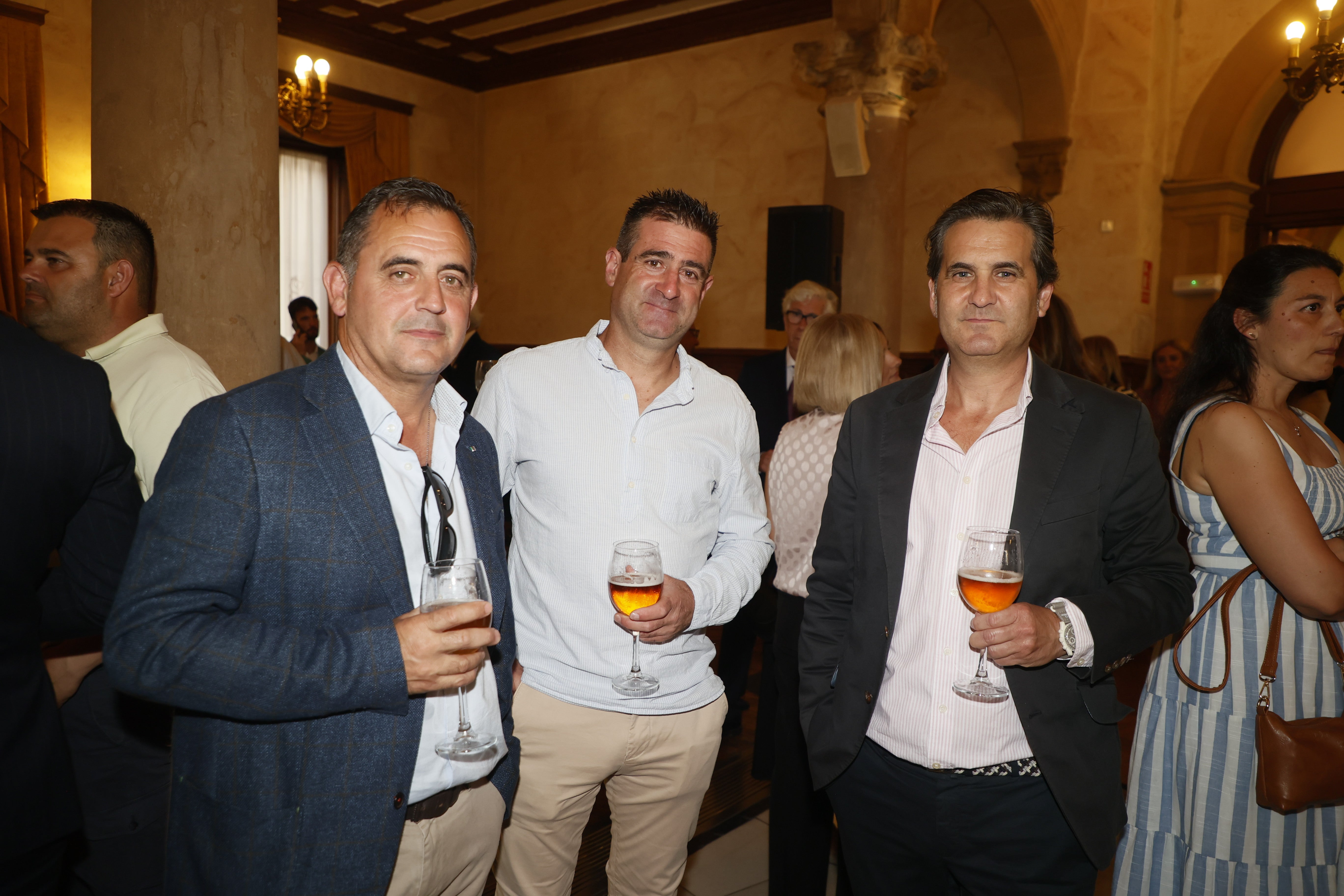 Salamanca brinda por la trayectoria de LA GACETA