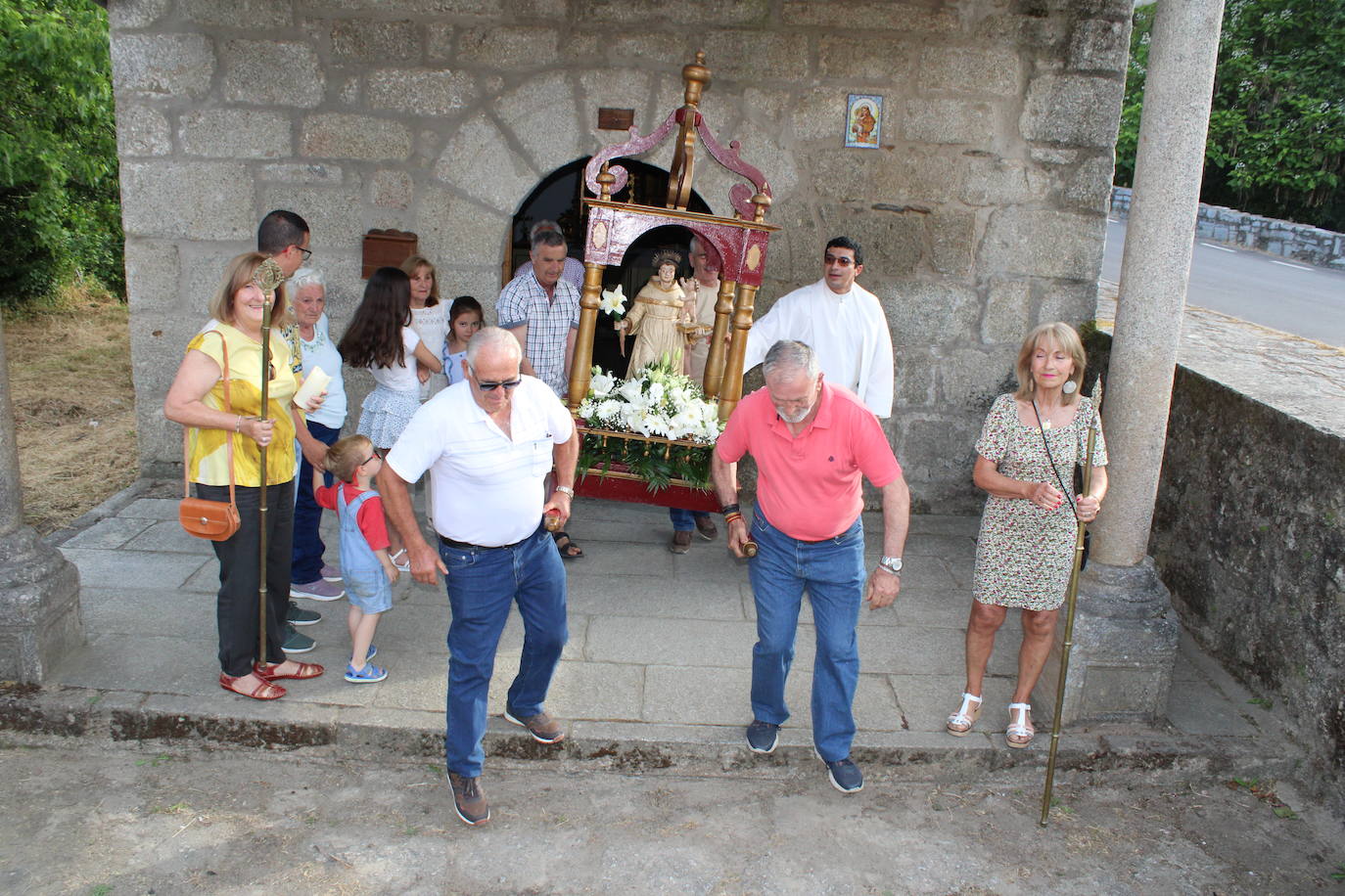 Montemayor del Río acompaña a San Antonio en la víspera de su fiesta