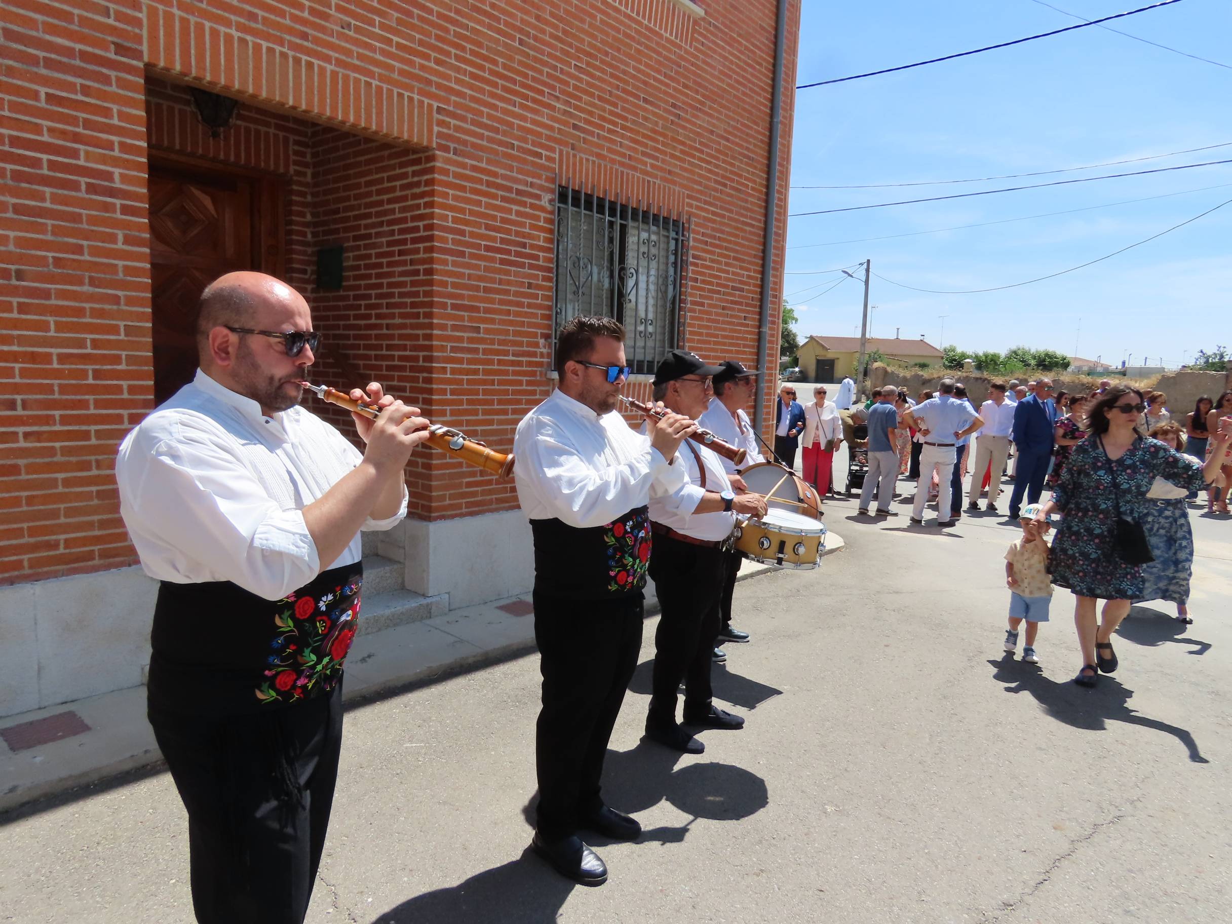 Alegría en Nava de Sotrobal en honor a San Antonio