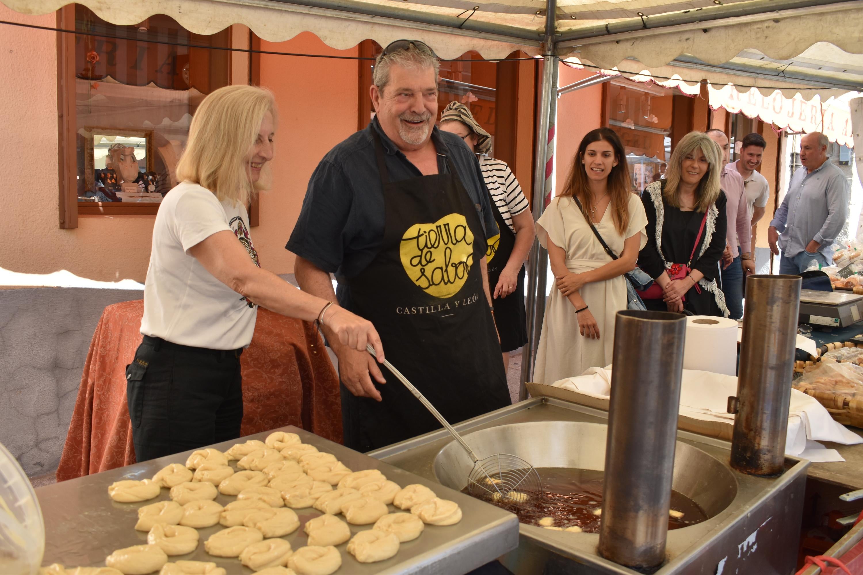Sin animales, pero con esencia en la Feria de San Antonio de Alba de Tormes