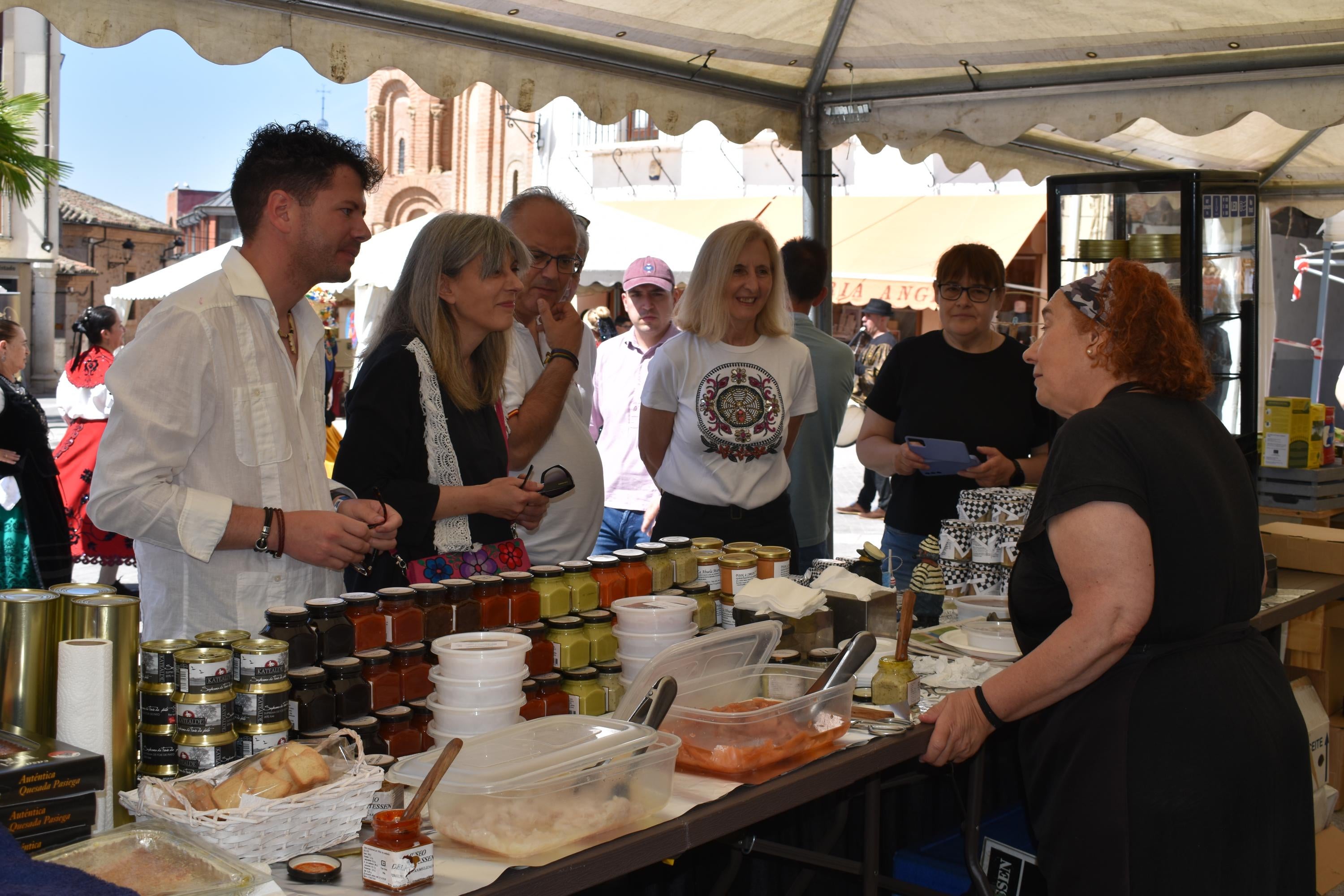 Sin animales, pero con esencia en la Feria de San Antonio de Alba de Tormes