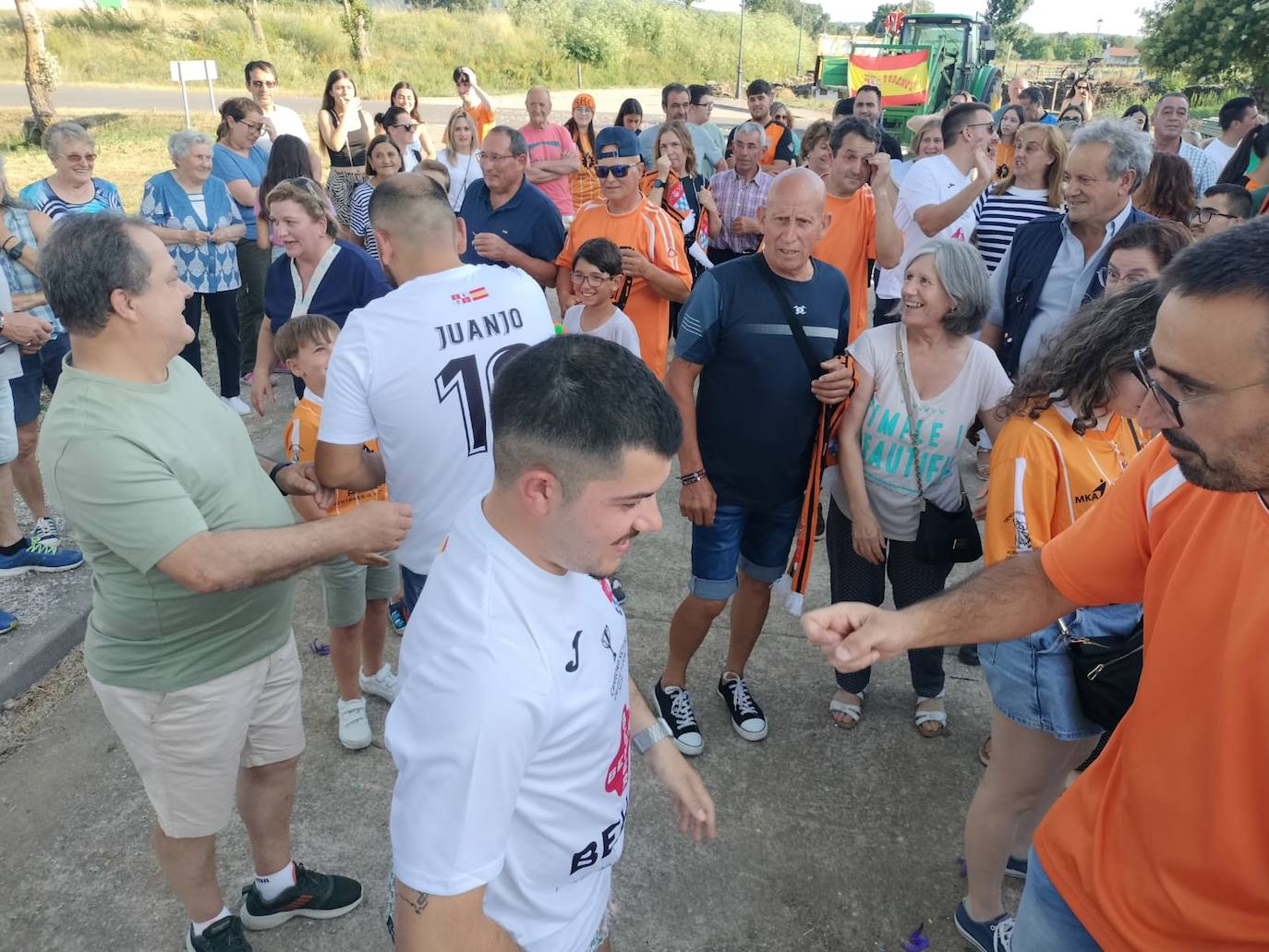 Gran recepción al Fuenterroble tras proclamarse campeón de España