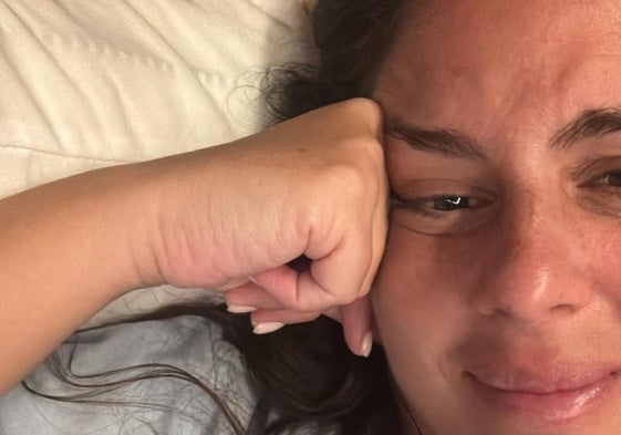 Anabel en sus historias de Instagram denunciando los insultos que ha recibido.
