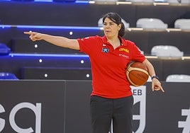 Raquel Romo, en uno de los entrenamientos previos al Eurobasket.