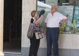Los abanicos y los soportales fueron los únicos refugios.