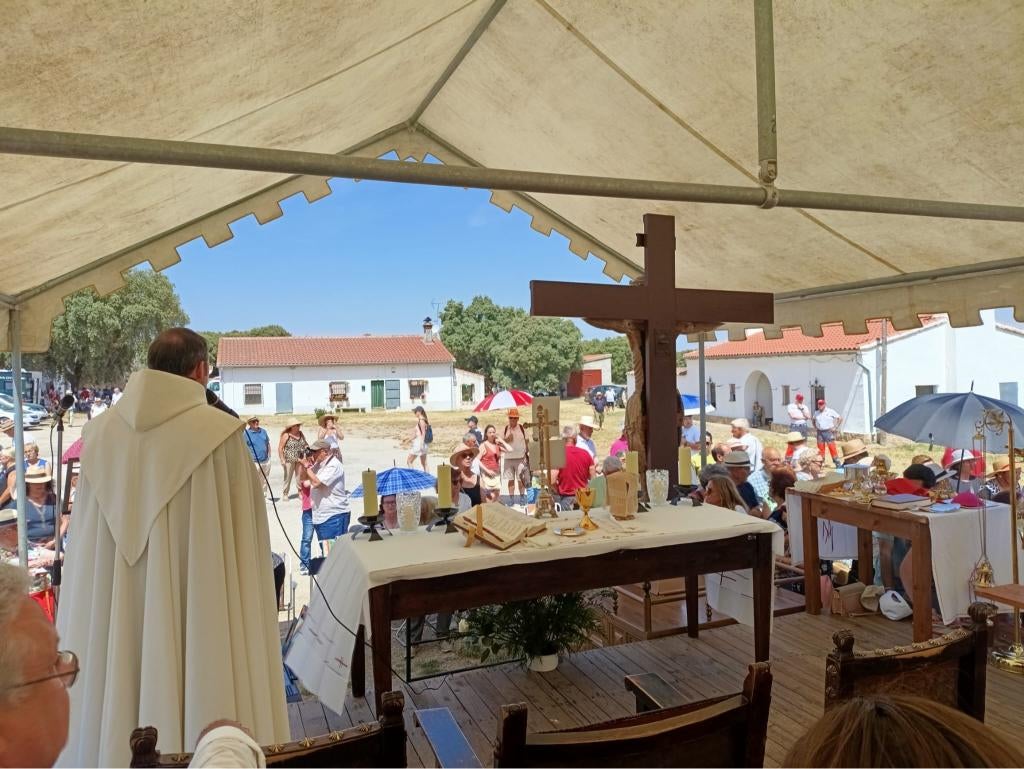 El Cristo de Cabrera une voluntades en su día grande