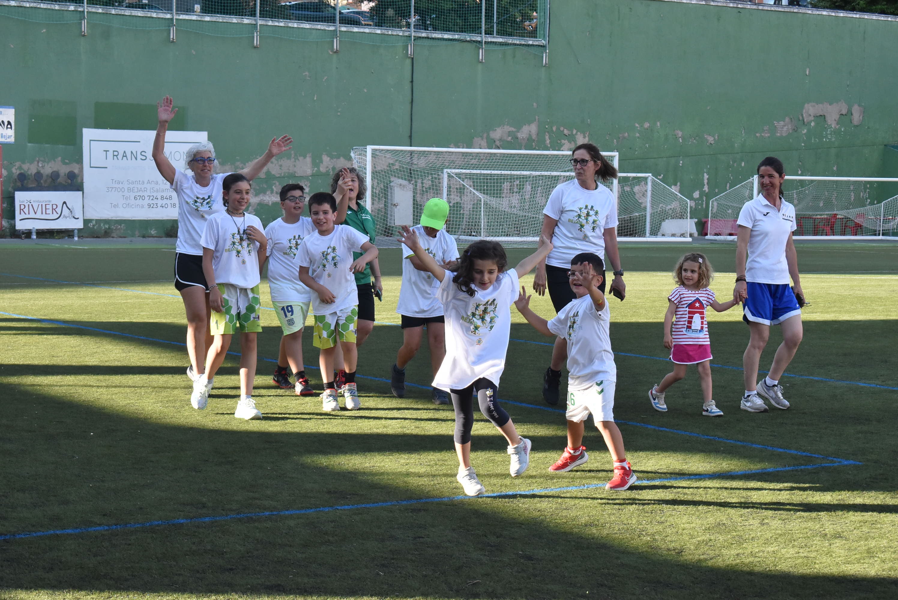 Fiesta escolar para despedir las actividades infantiles en Béjar