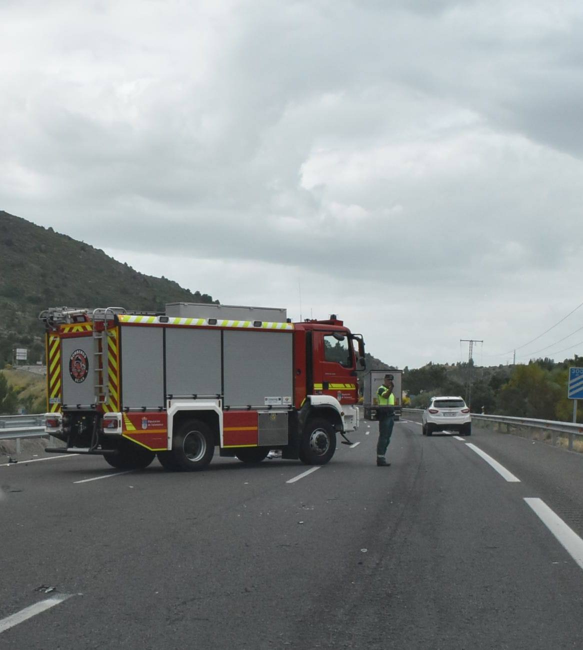 Las imágenes del accidente que ha costado la vida a un joven de Béjar en la A-66