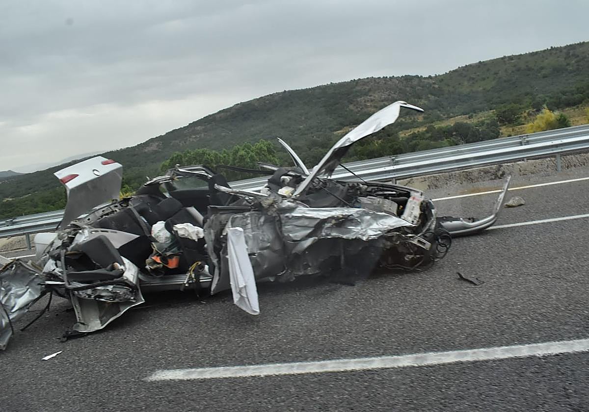 El accidente ha tenido lugar en la A-66, en la zona del puerto de Vallejera.