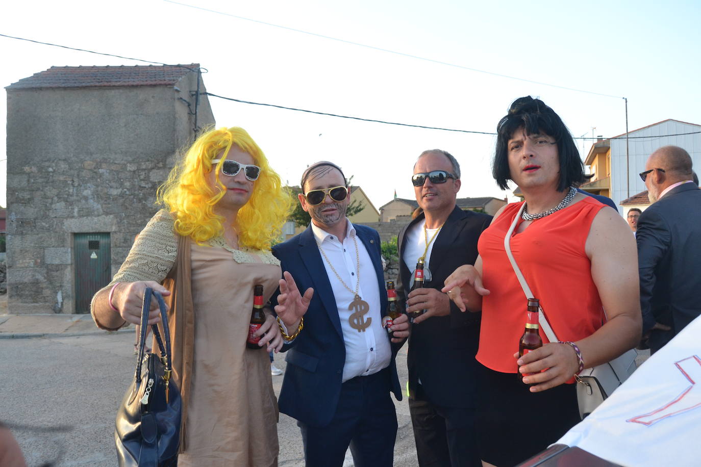 Creatividad y brillantes en el desfile de El Cubo de Don Sancho