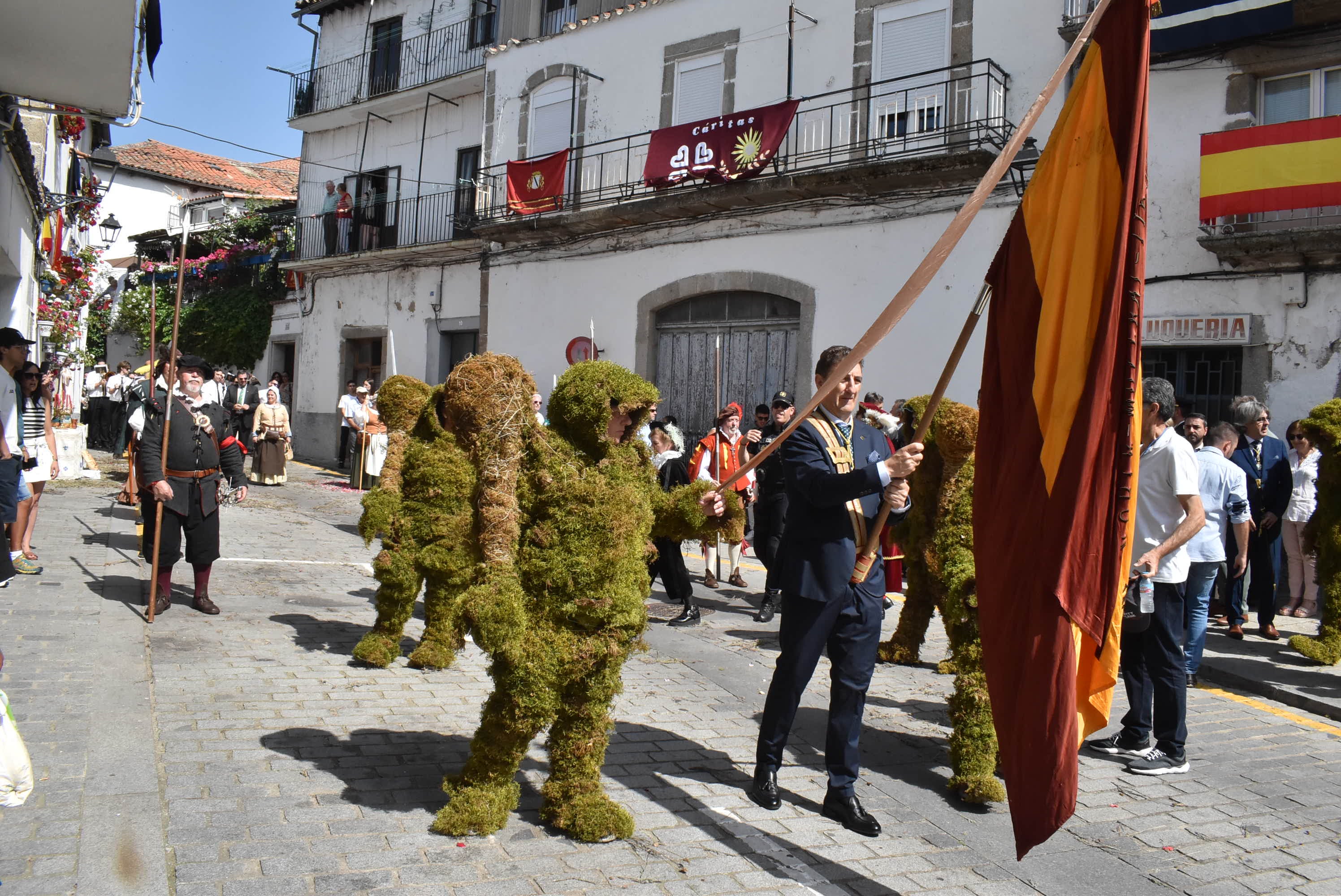 Béjar cumple un año más con la procesión del Corpus Christi como Fiesta de Interés Turístico Internacional