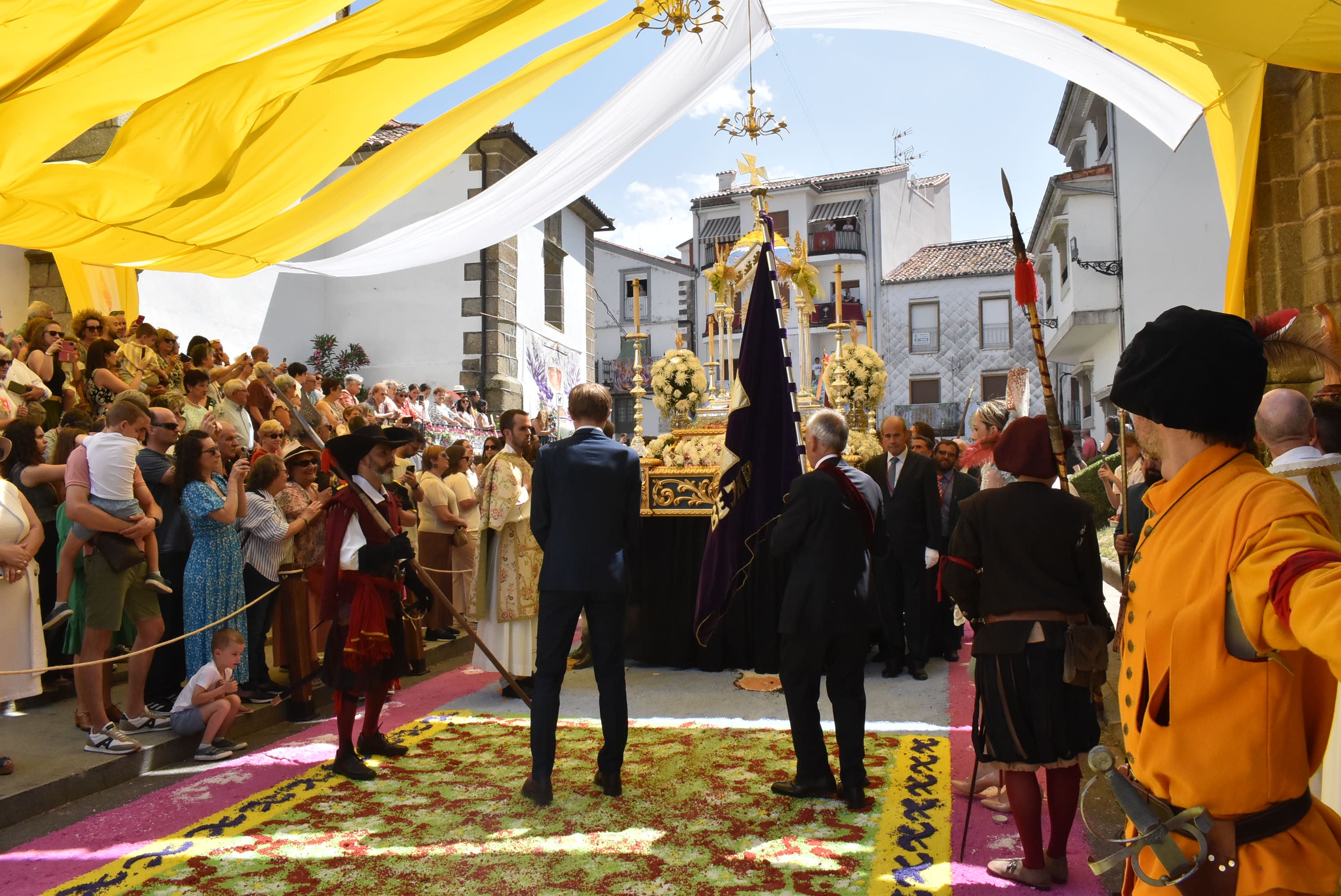 Béjar cumple un año más con la procesión del Corpus Christi como Fiesta de Interés Turístico Internacional