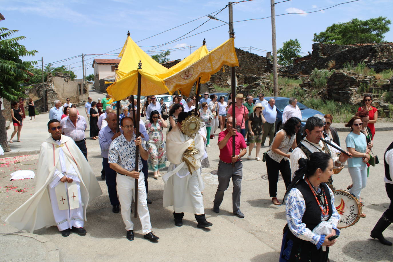 Solemne celebración de la Octava del Corpus en Salvatierra de Tormes
