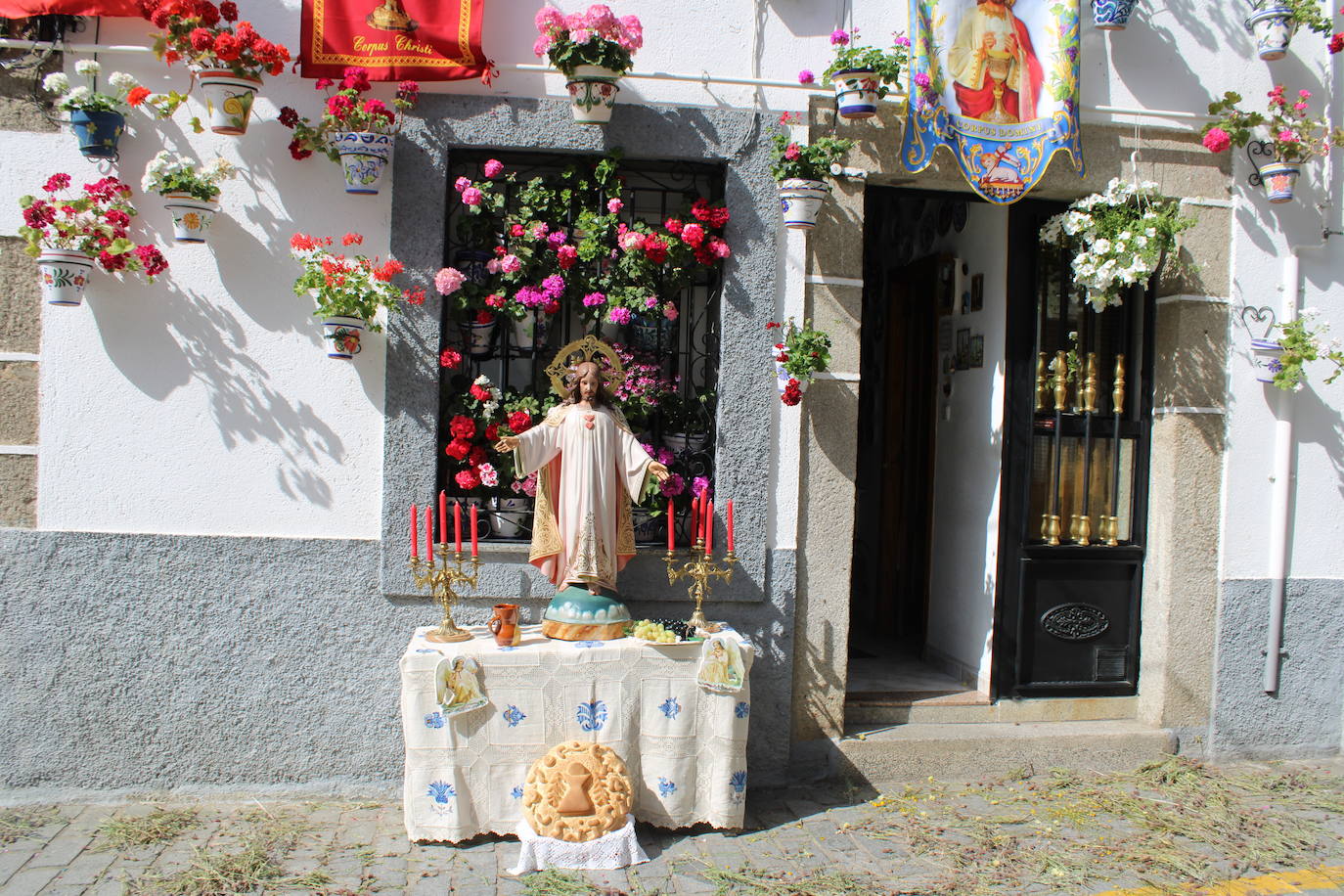 Béjar cumple un año más con la procesión del Corpus Christi como Fiesta de Interés Turístico Internacional