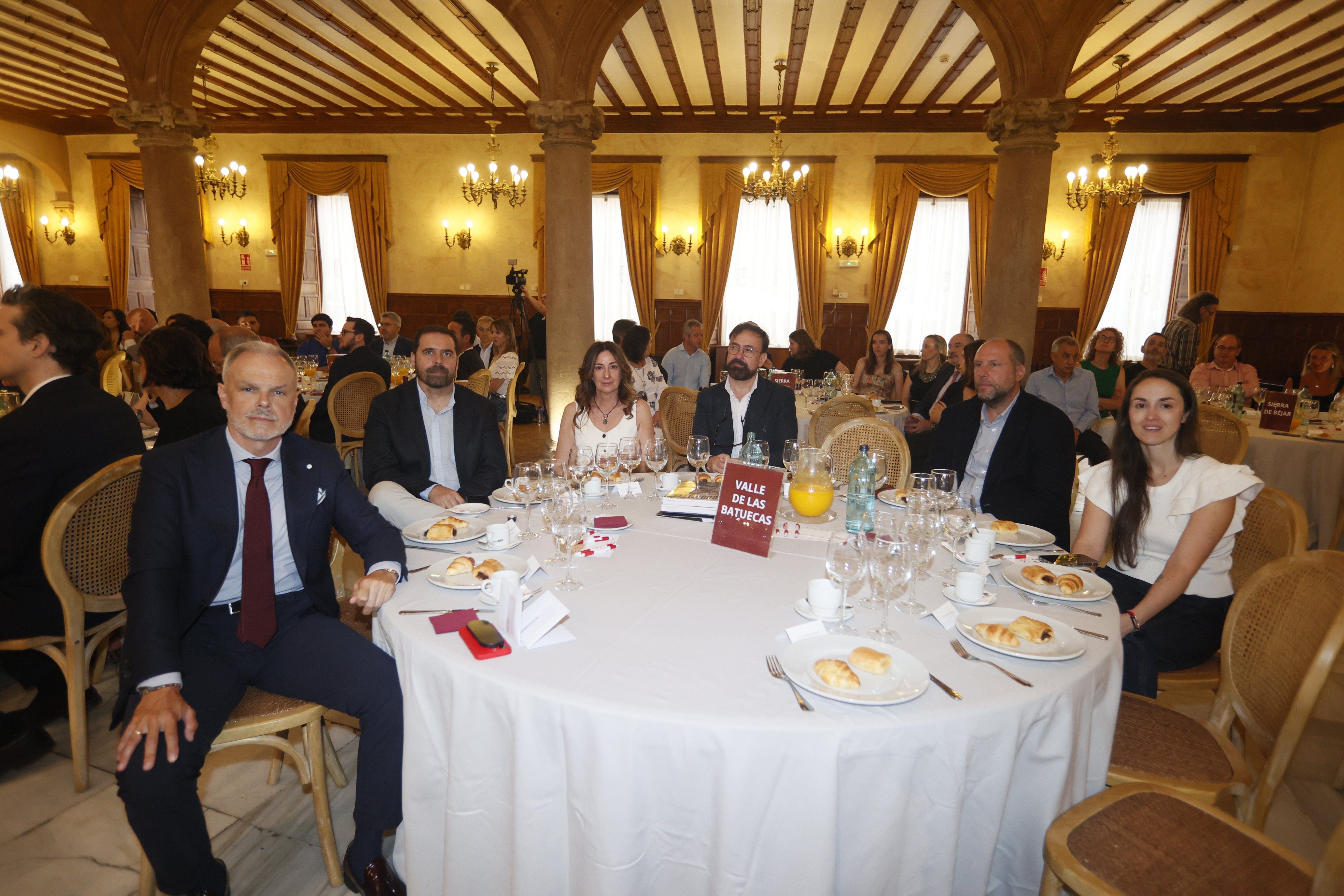 Sergio Pérez (Helmatica Salamanca), Ricardo Jara (Immunostep), Raquel Sánchez (Icecyl), Francisco Blázquez (Grupo Blázquez), Rodrigo Amaro (Meins) y Elena Martín (IME Bussiness School).