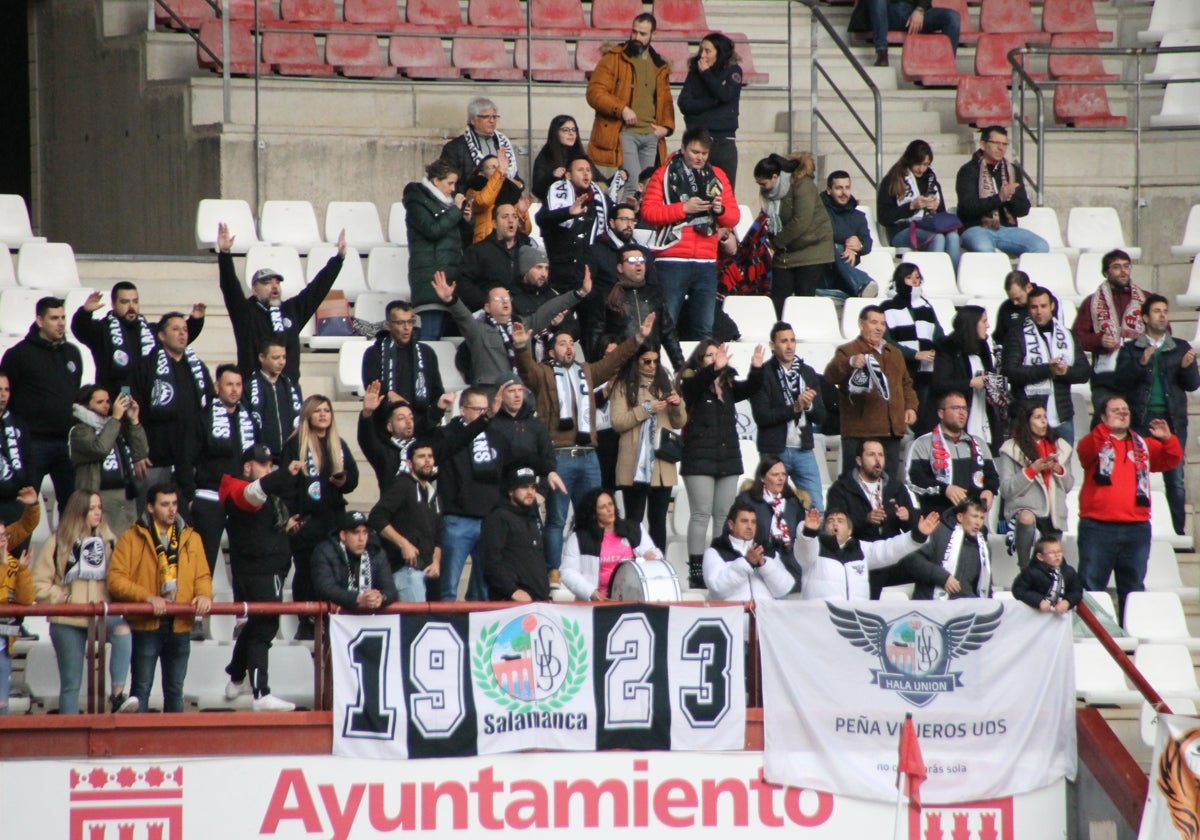 Aficionados del Salamanca UDS en su última visita a Las Gaunas, en febrero del 2020.