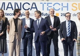 Autoridades presentes y el humorista Marron este miércoles la segunda edición de Salamanca Tech Summit.