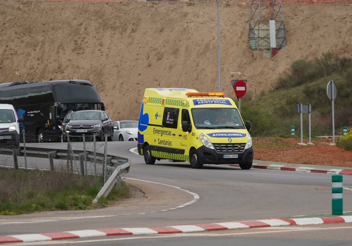 Una ambulancia del Sacyl.