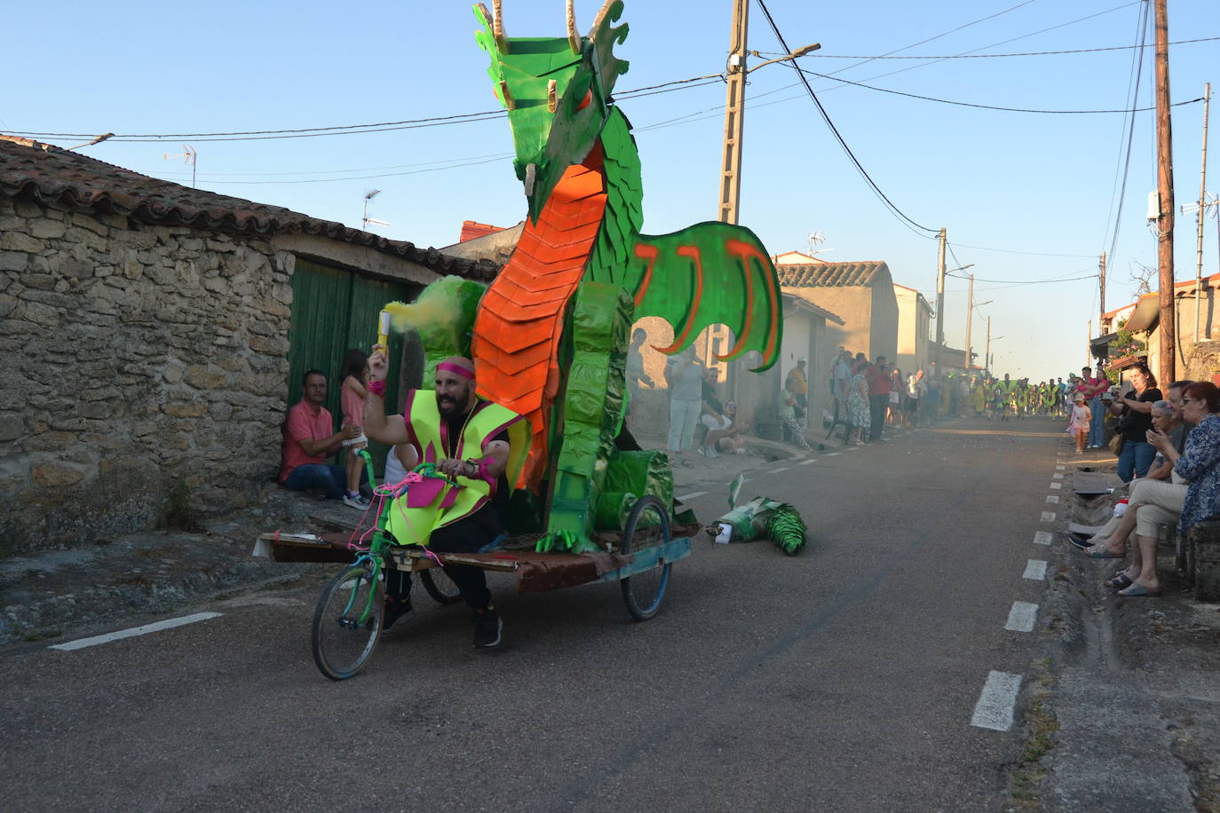 La creatividad se desborda en Villar de Peralonso