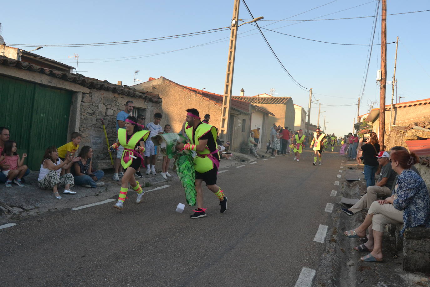 La creatividad se desborda en Villar de Peralonso