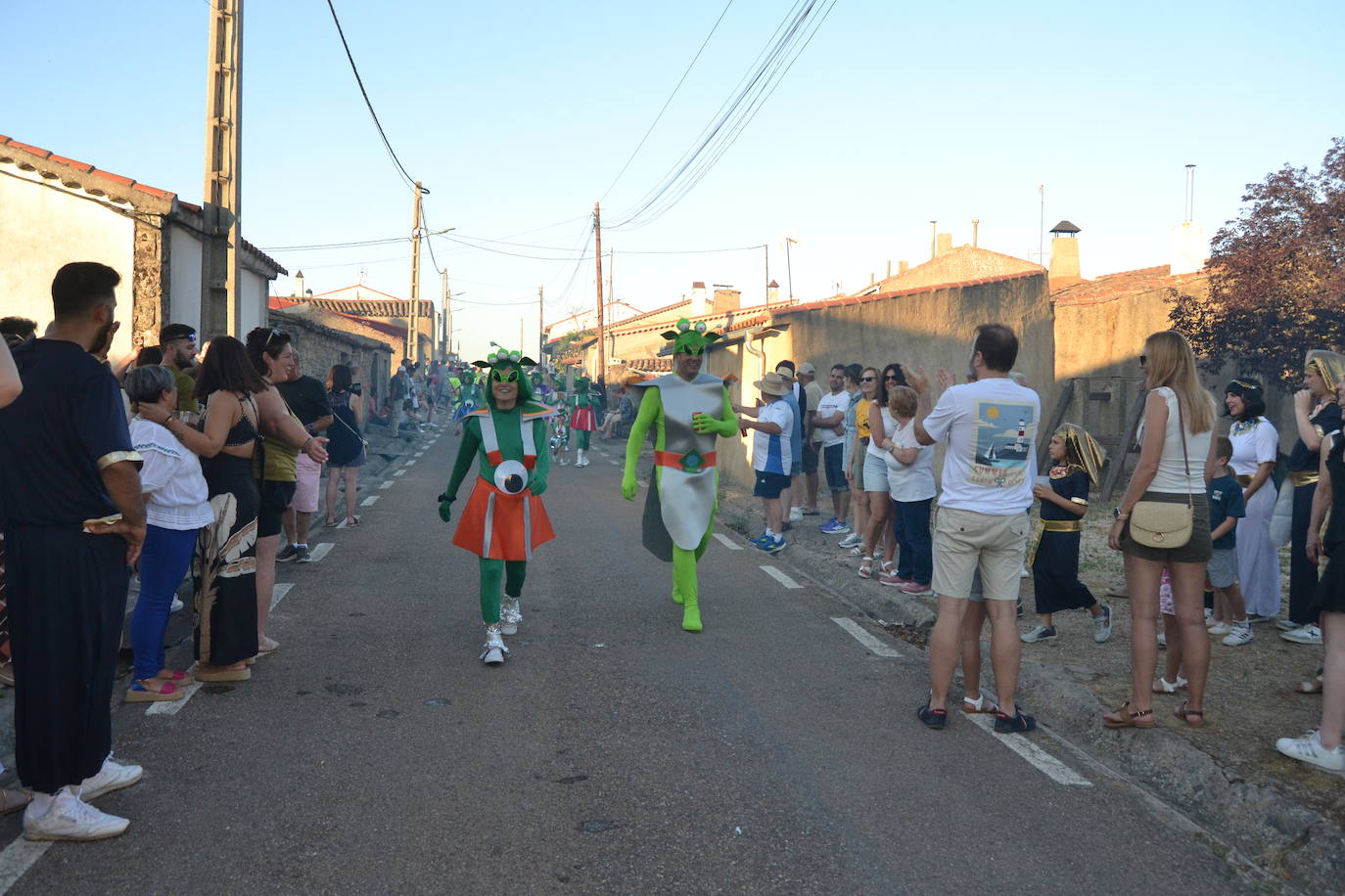 La creatividad se desborda en Villar de Peralonso