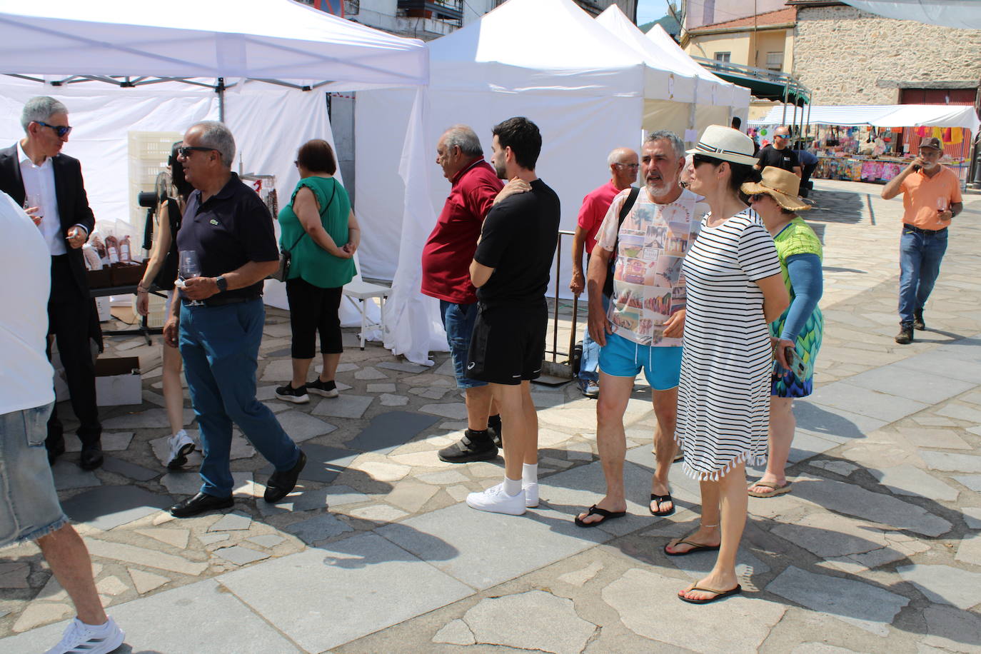 Festival de sabores en una animada feria en Linares de Riofrío
