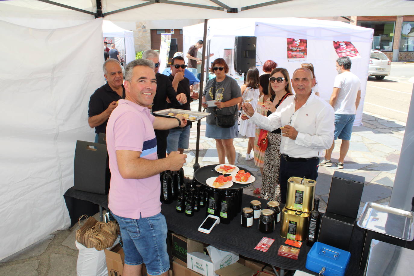 Festival de sabores en una animada feria en Linares de Riofrío