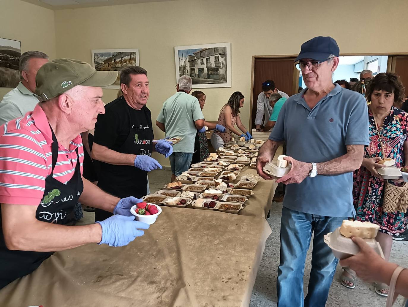 Calor y sabor para despedir la feria agroalimentaria de Linares de Riofrío