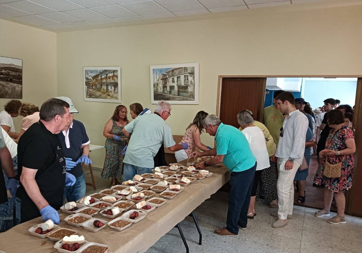 Calor y sabor para despedir la feria agroalimentaria de Linares de Riofrío