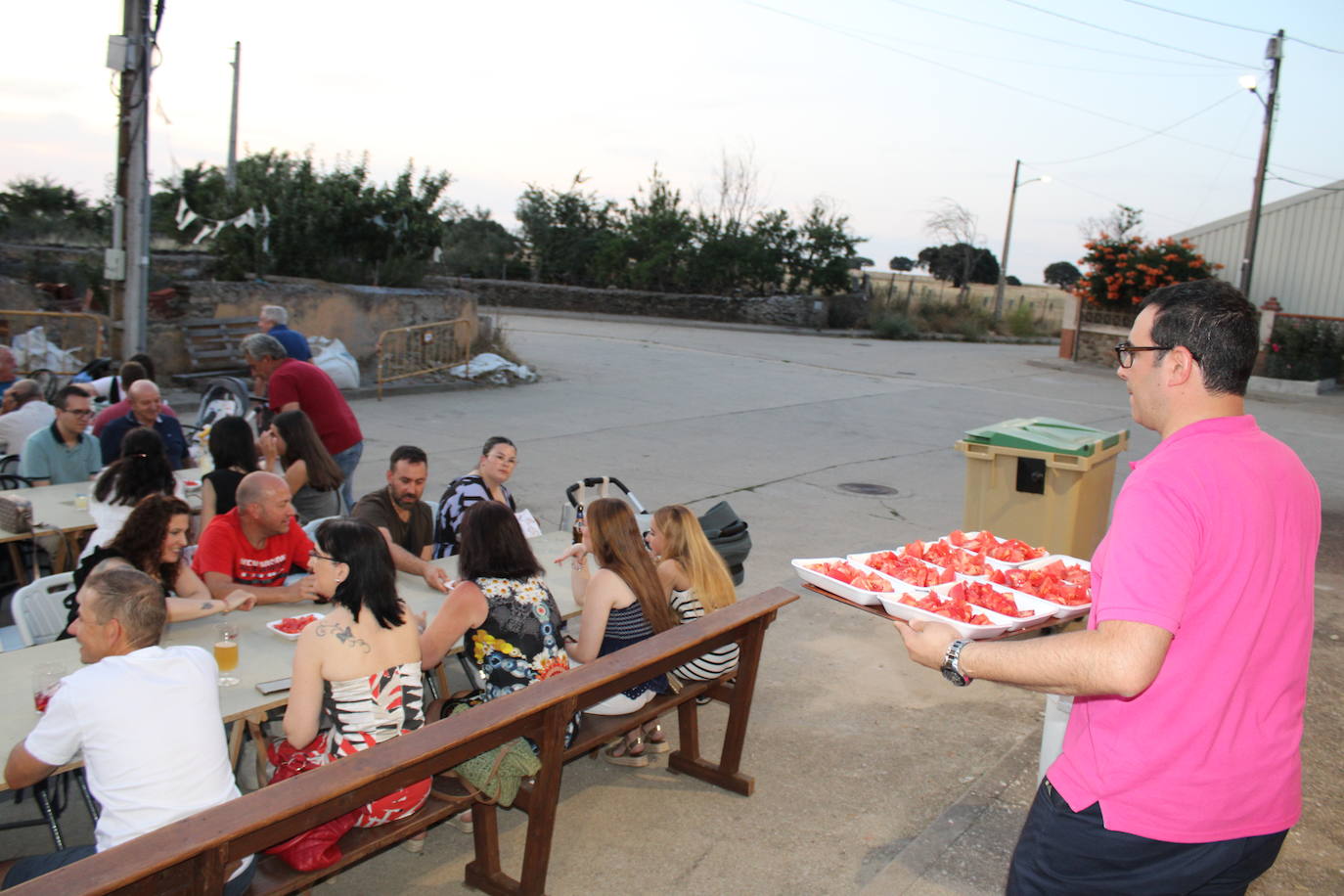 Pizarral disfruta a lo grande de su fiesta de verano