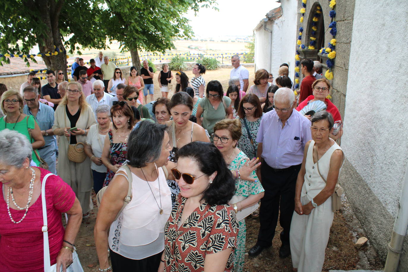 Berrocal de Salvatierra cumple con su patrona Santa Isabel