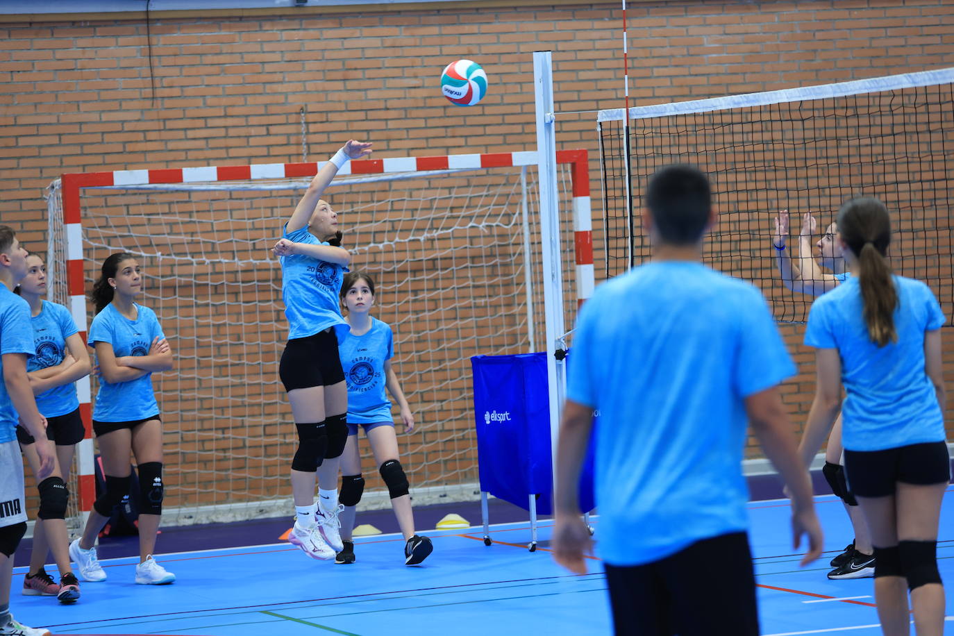 El mejor voleibol de cantera en Salamanca para recordar a Cheto