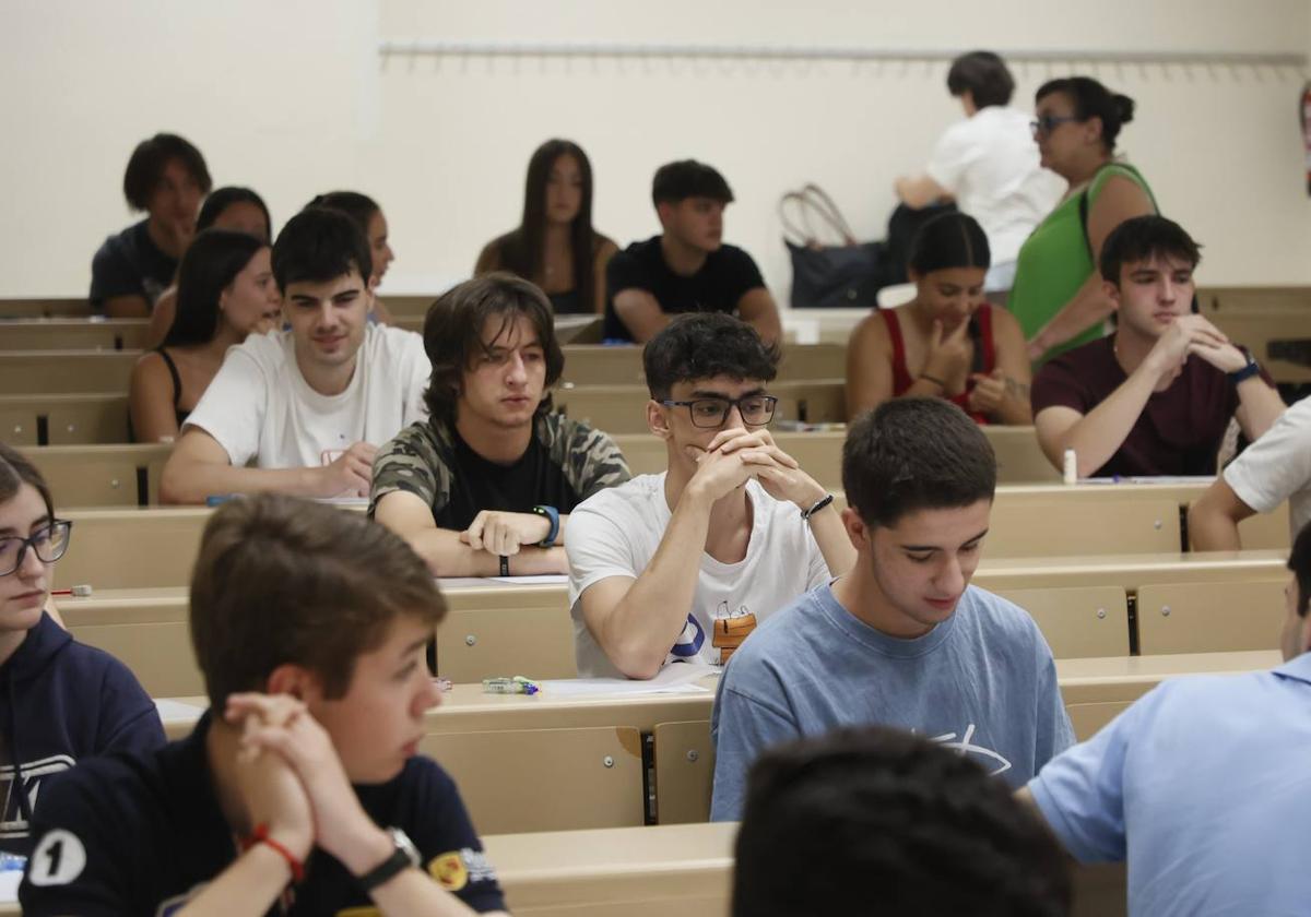 235 alumnos se enfrentan a la PAU extraordinaria este martes