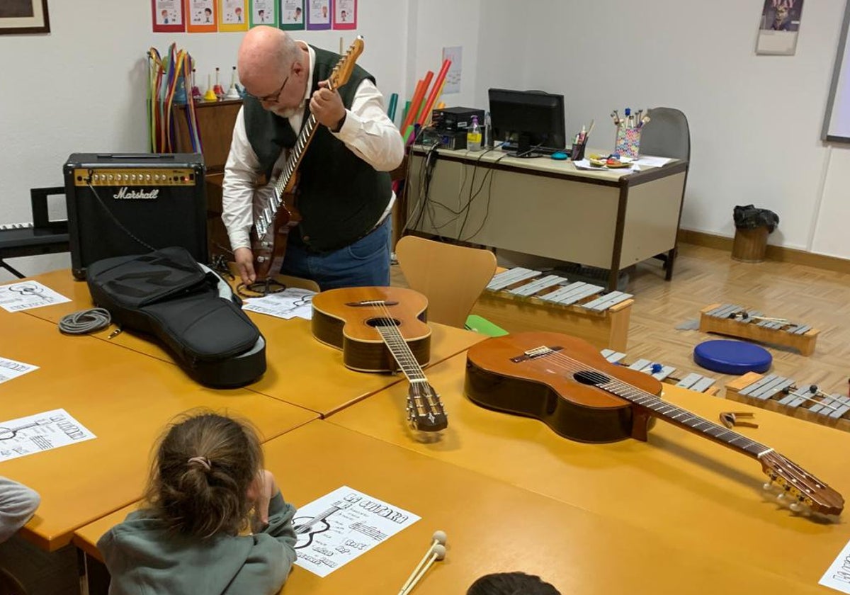 Peñaranda da vida a un mes para disfrutar aprendiendo un instrumento