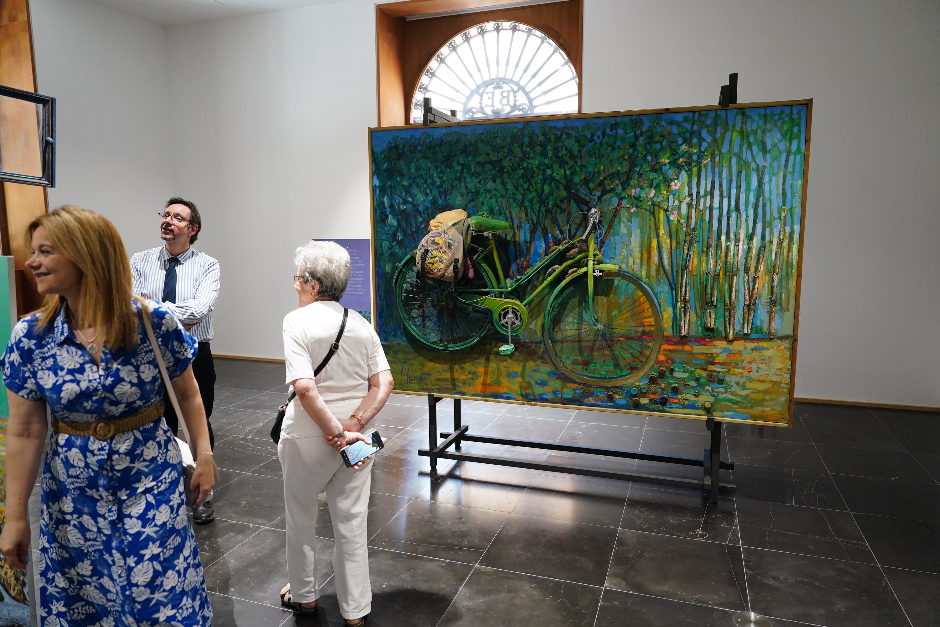 &#039;El talento no tiene edad&#039;, una exposición donde la memoria se convierte en arte
