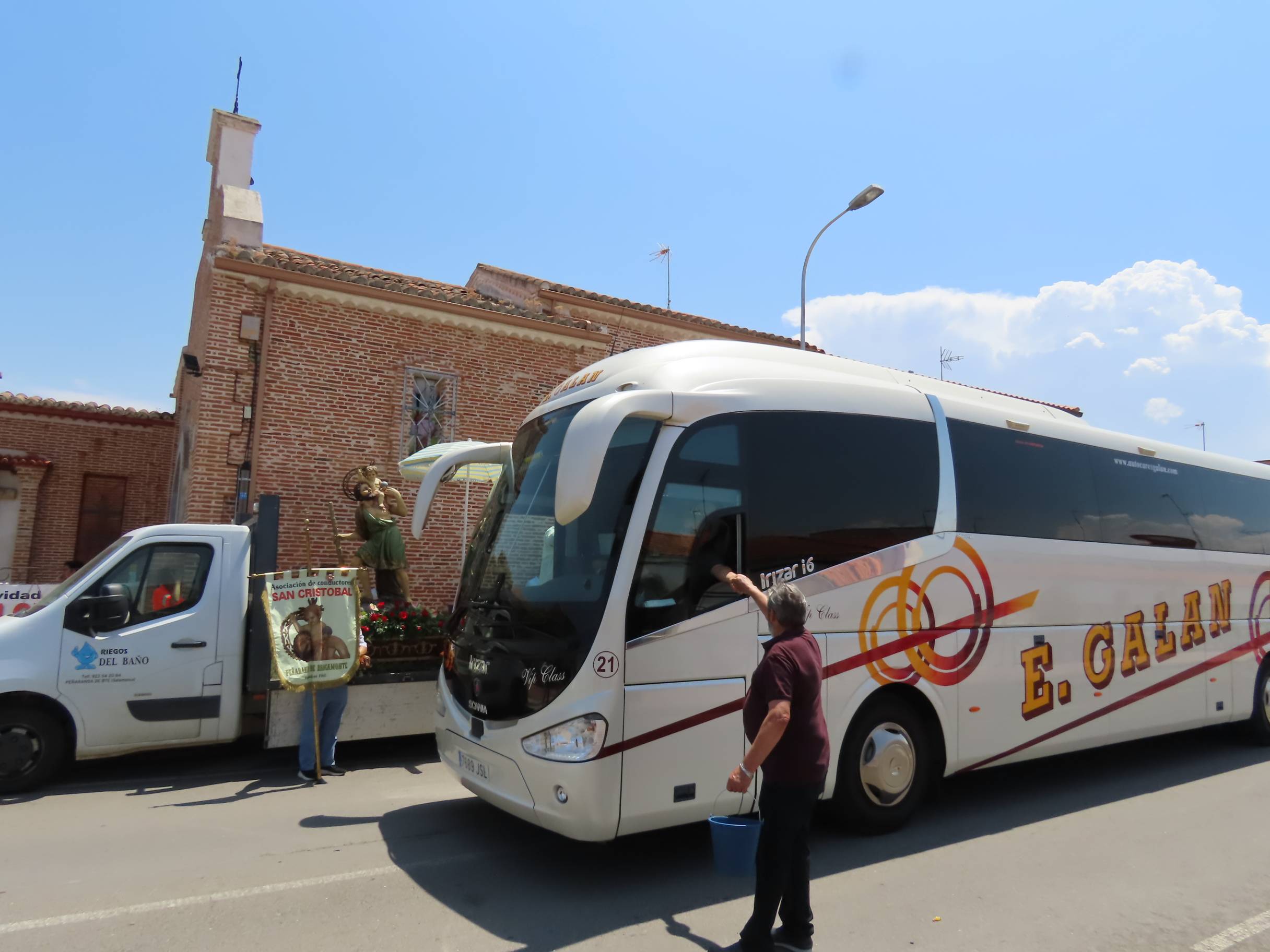 Bendición por San Cristóbal en Peñaranda