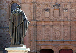 Exteriores de la Universidad de Salamanca.