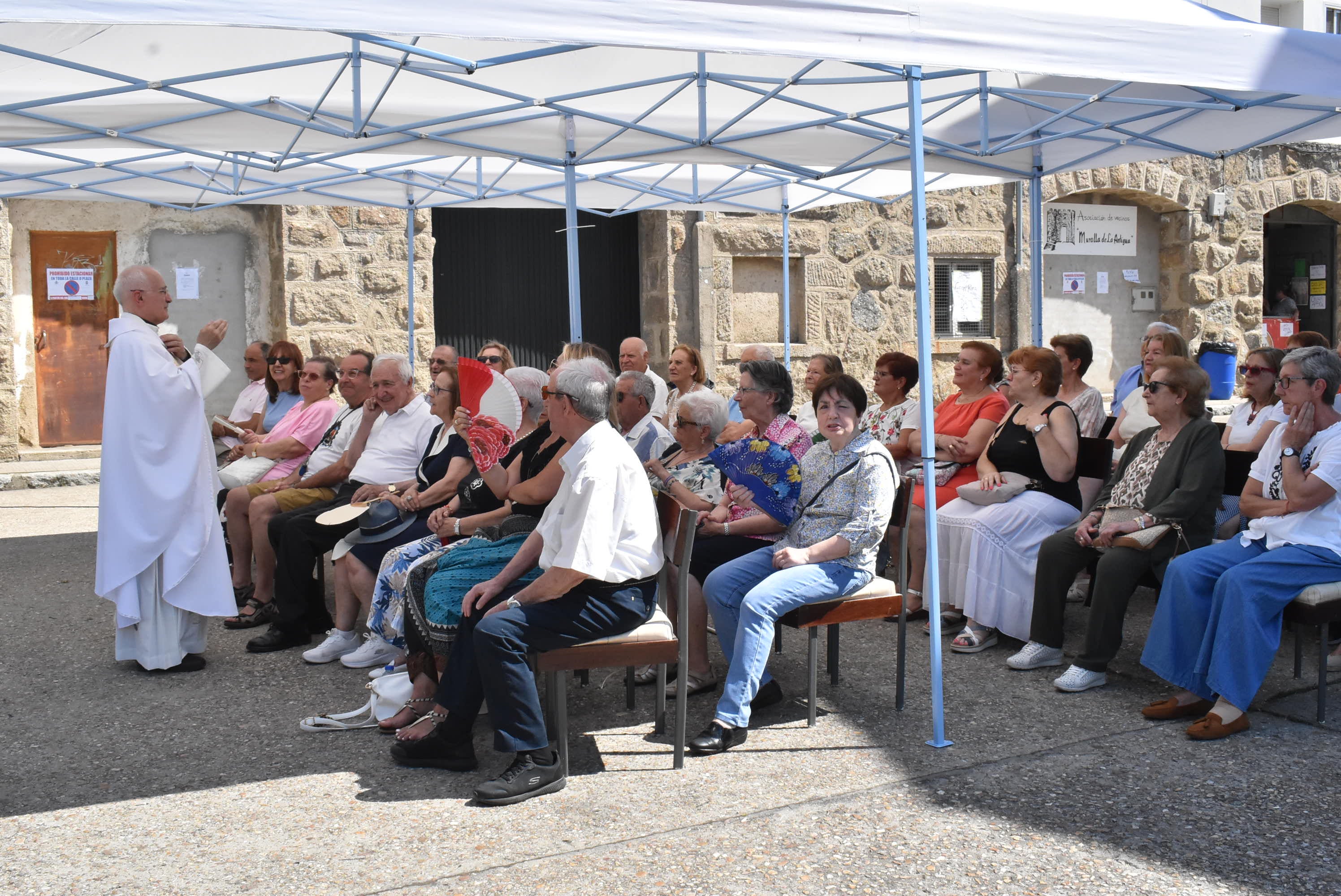 El barrio de La Antigua en Béjar honra a San Cristóbal para despedir sus fiestas de verano