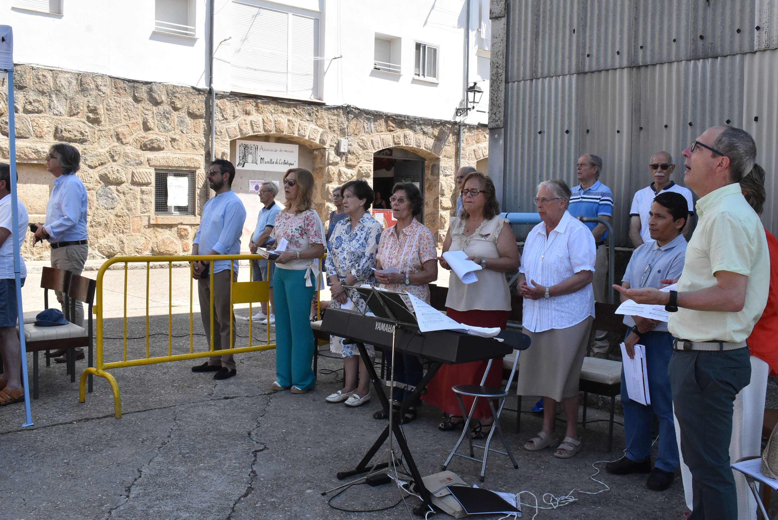 El barrio de La Antigua en Béjar honra a San Cristóbal para despedir sus fiestas de verano