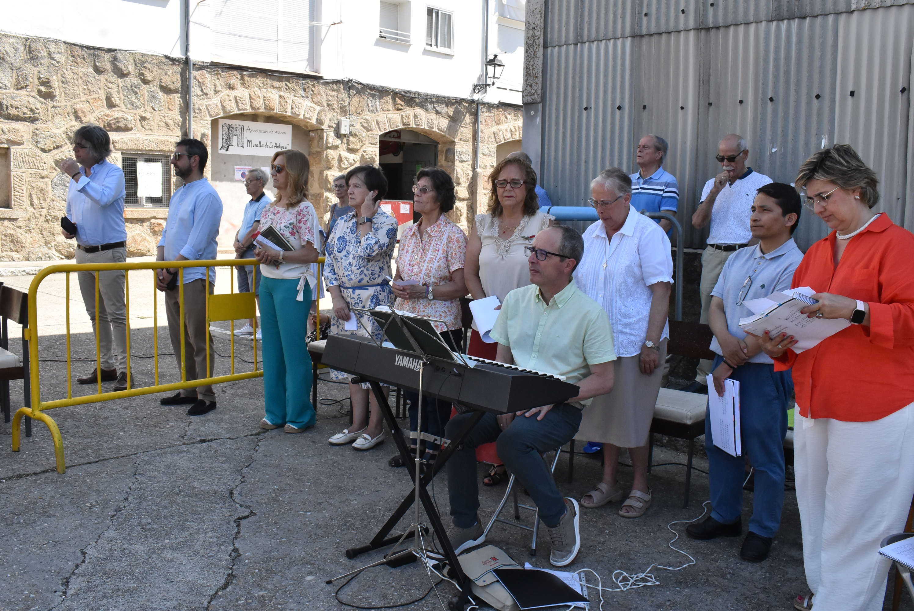El barrio de La Antigua en Béjar honra a San Cristóbal para despedir sus fiestas de verano