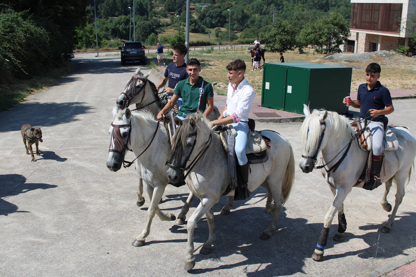 Cantagallo congrega a los amantes de los caballos en su primera ruta ecuestre