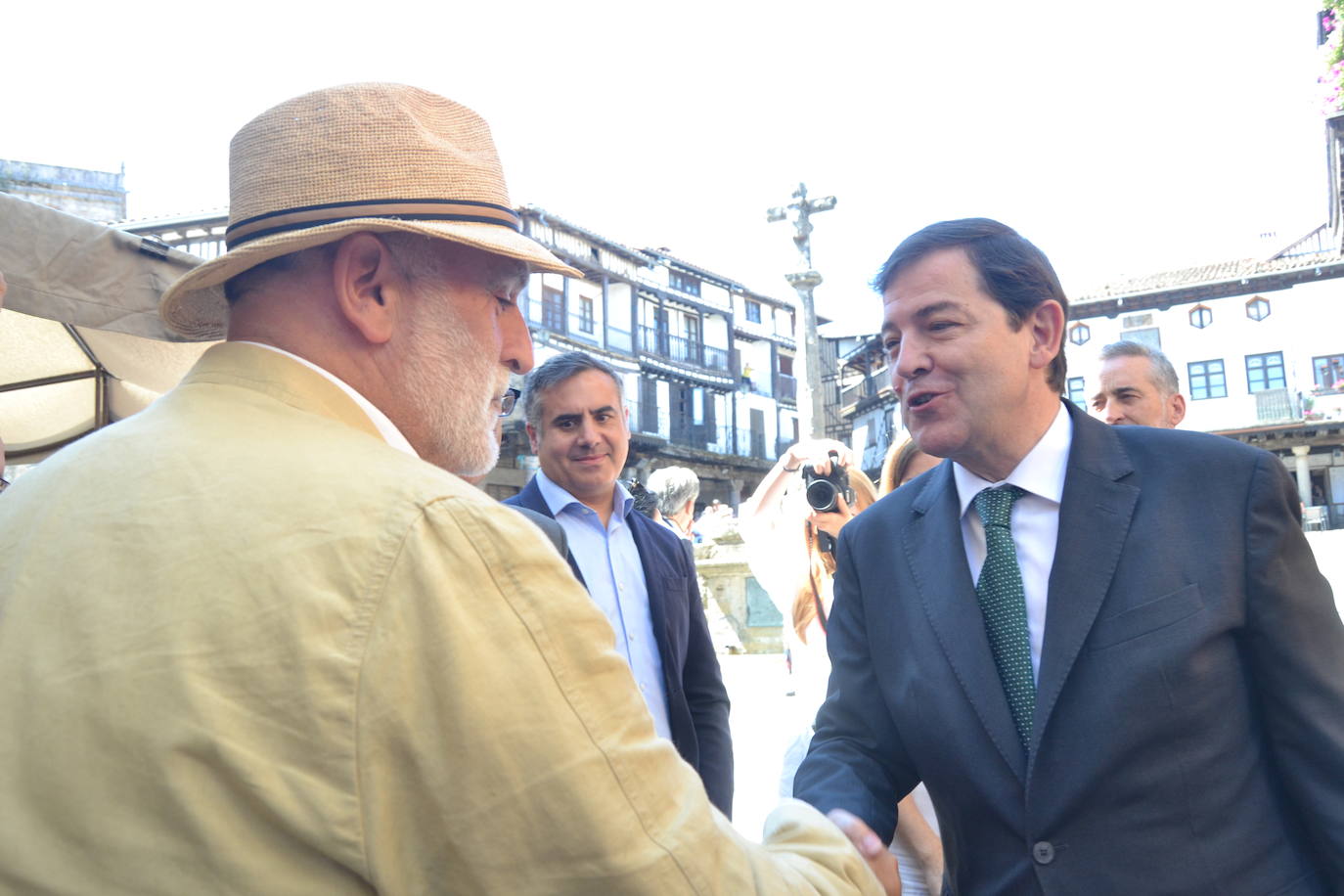 Mañueco firme ante las amenazas de Trump: «Estoy radicalmente en contra de los aranceles»