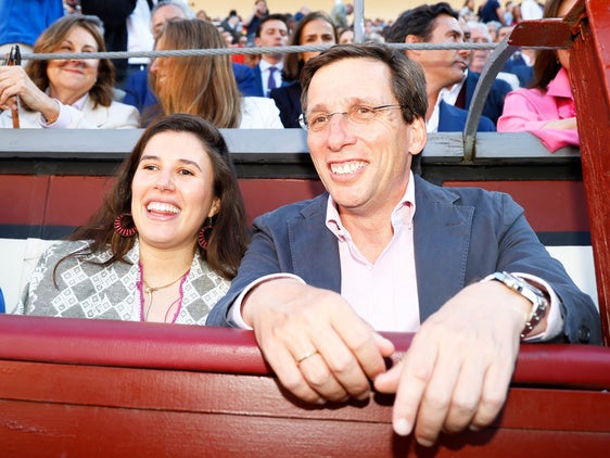 Teresa Urquijo y José Luis Martínez-Almeida.