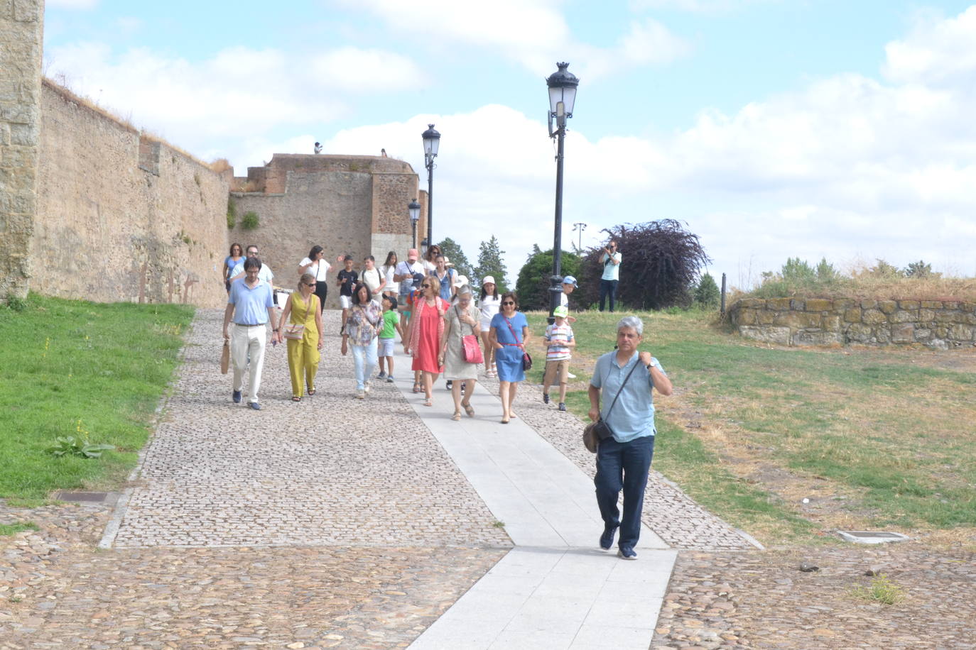 Buena acogida de la ruta guiada por la Ciudad Rodrigo sitiada de 1810