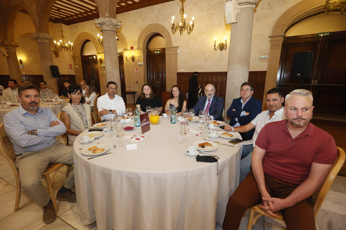 Javier Rivas (Rivas Real Estate), Julia Rivas (Ayto. Topas), Antonio García (Más prevención), Maribel Crespo (LA GACETA), Lina Patricia (Mirat), Joaquín Tabernero (Finsa), Ignacio Hernández (Nanta), Roberto de Dios (Control Energía) y Alfonso Pérez.