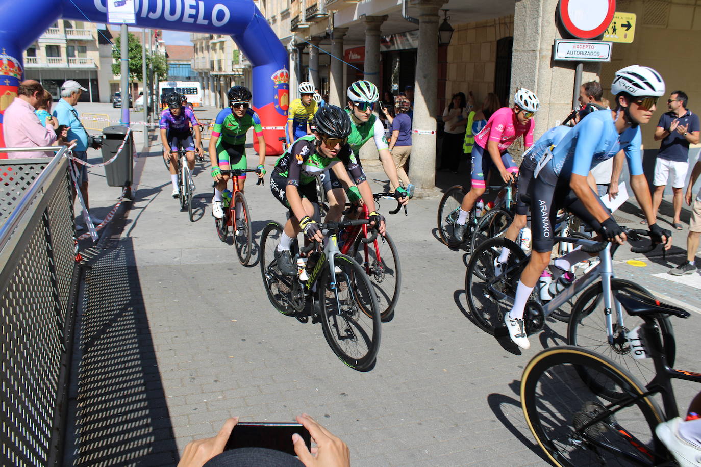 Guijuelo disfruta de la segunda etapa de su vuelta ciclista