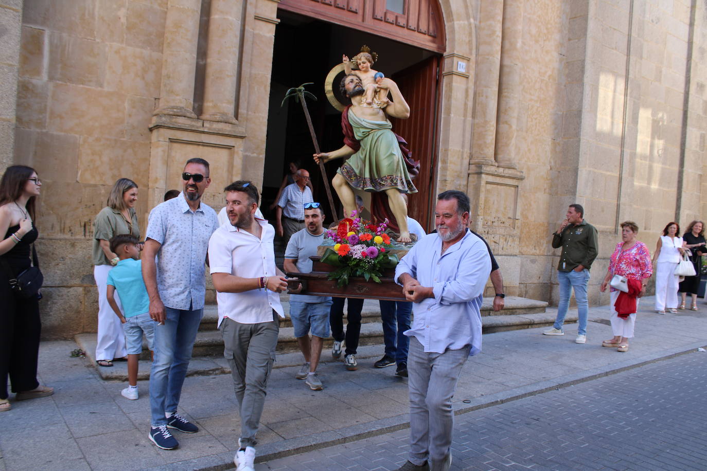 Guijuelo recibe la bendición de San Cristóbal